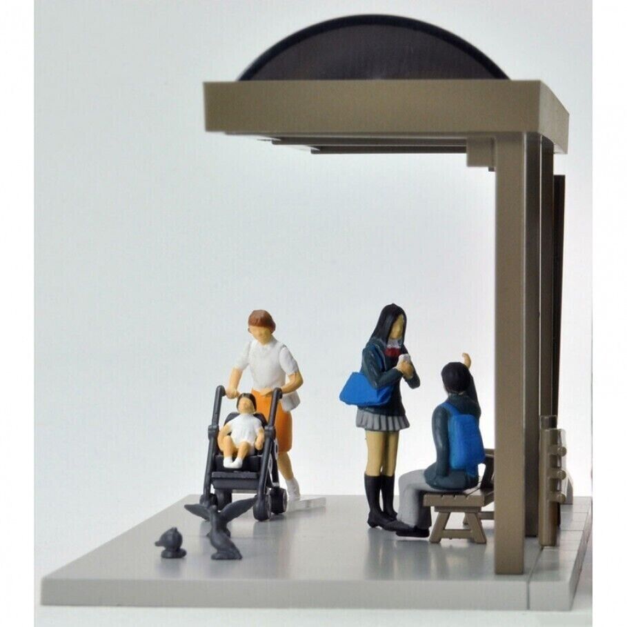 Tomytec Diocolle 64 Japan Bus Stop Station Set 1:64 Scale Mini Dolls Toys