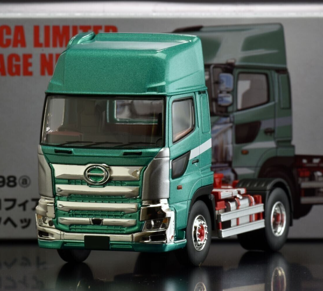 [Tomica Limited Vintage NEO LV-N298A 1/64] Cabeza de tractor Hino Profia (verde)