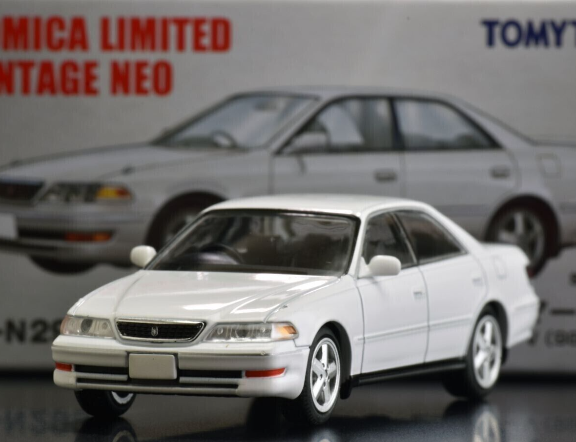 [Tomica Limited Vintage NEO LV-N299A 1/64] Toyota Mark Ii 2.5 TOURER V 1998 WH